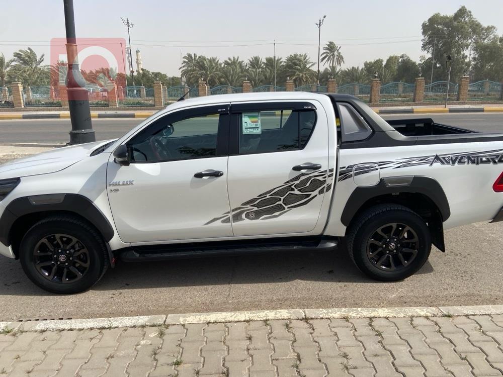 تويوتا هايلوكس